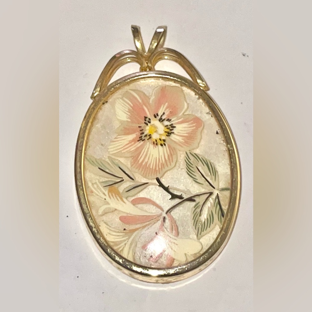 Flower Pendant - Reverse Painted Design